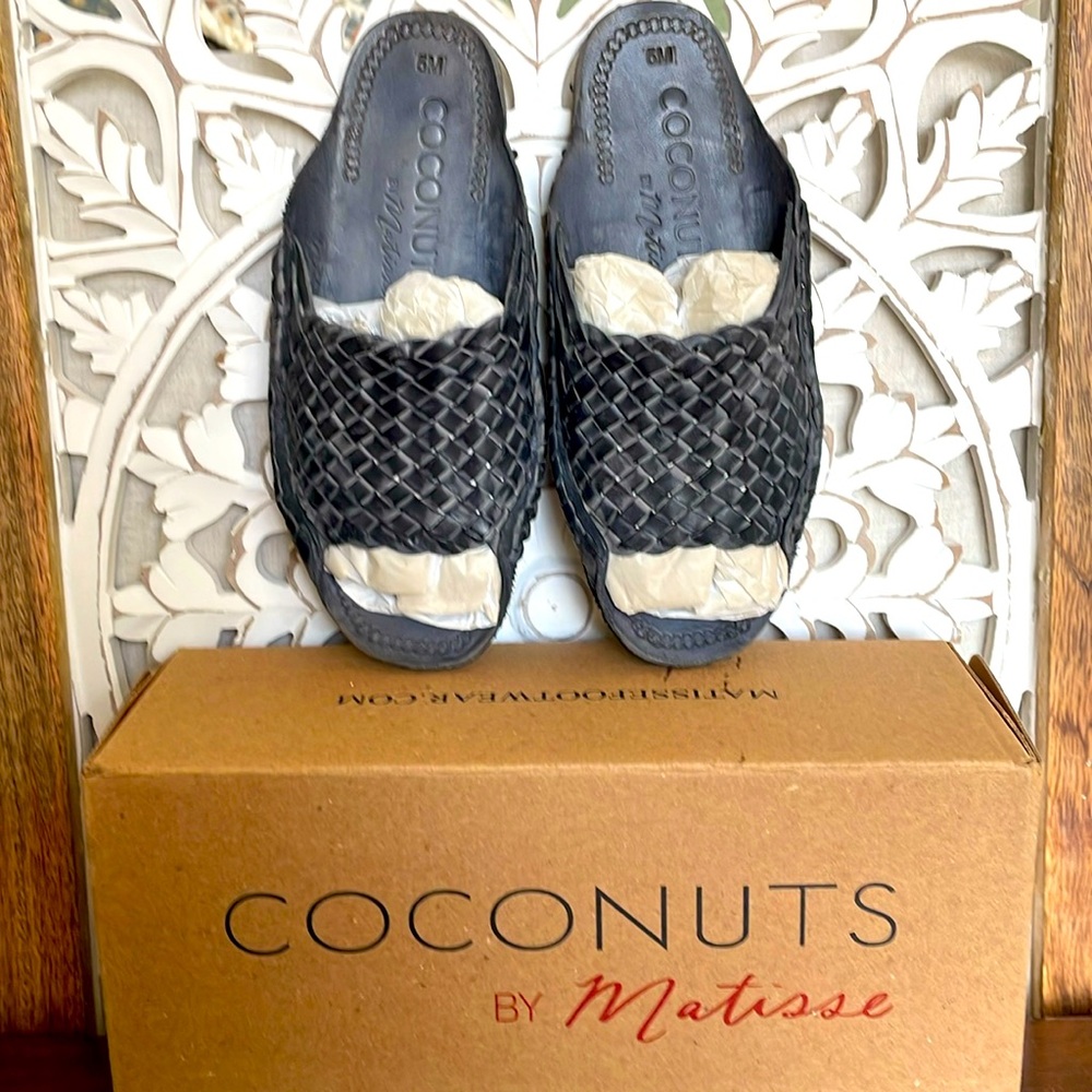 Matisse Huarache Twister Leather Slide